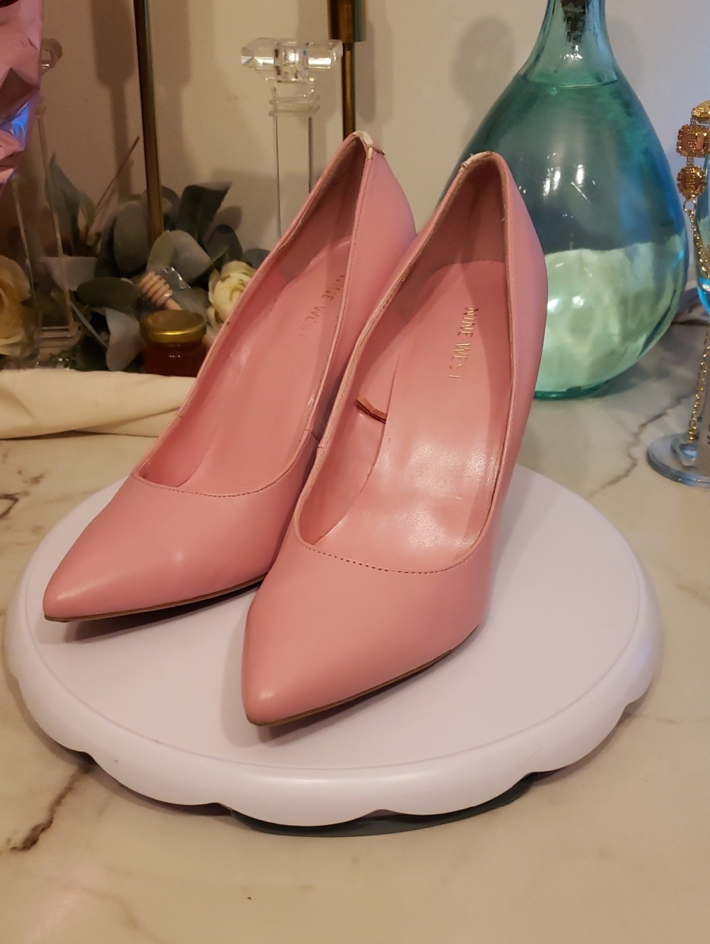 Nine West Classic Pointed-Toe Barbie/bubblegum pink Pumps for Women Size 10M
